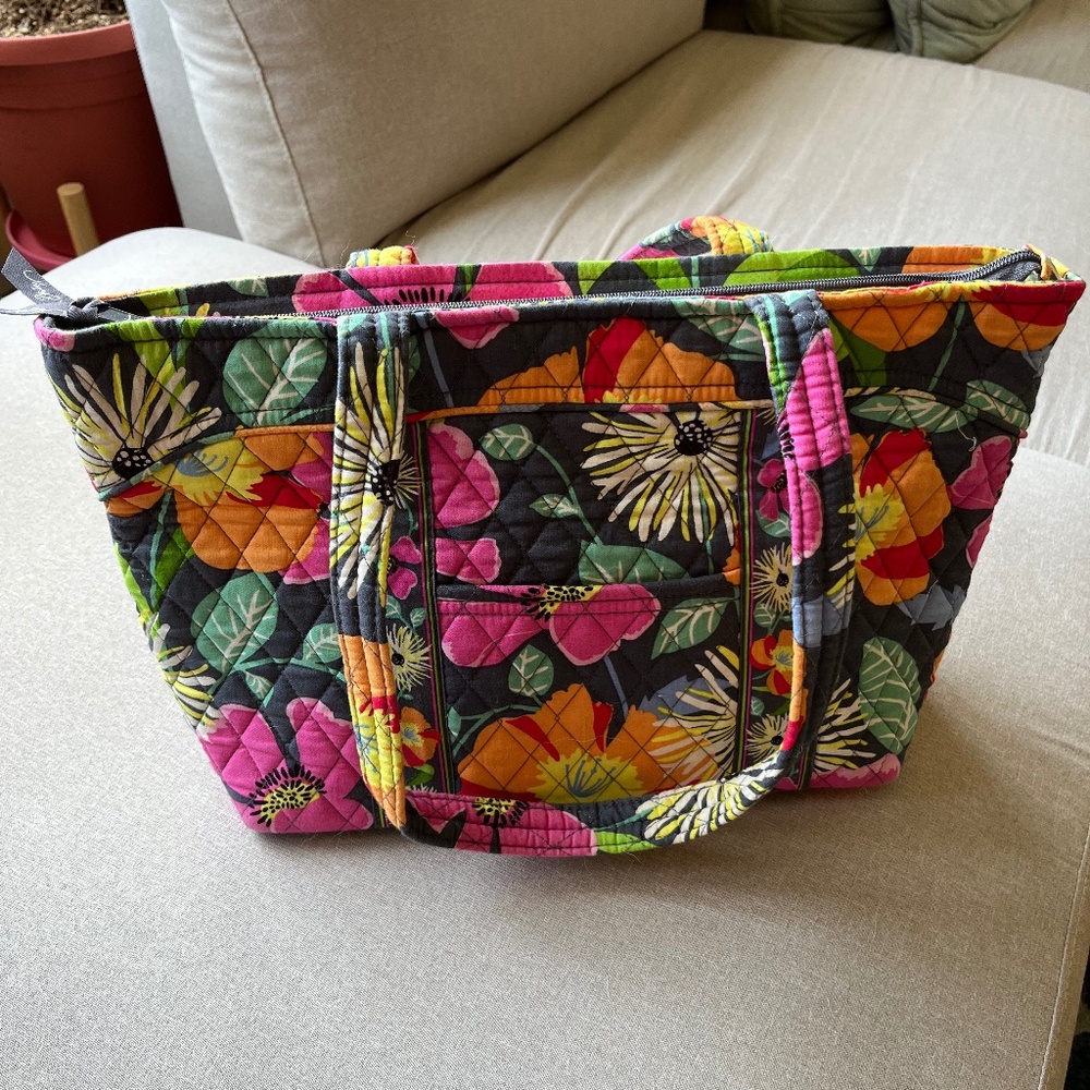 Vera Bradley Small Tote Bag Jazzy Blooms - Zipper Top